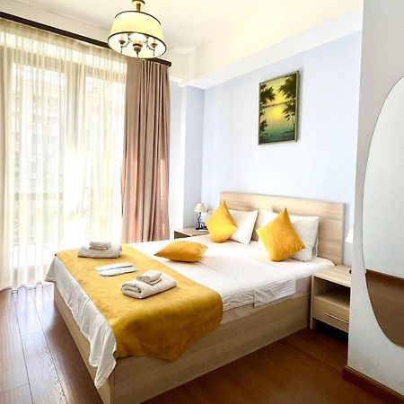 Ns Apartments In Yerevan City Centre Kültér fotó