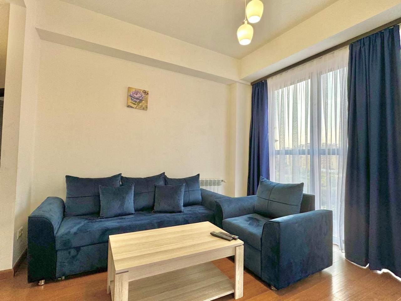 Ns Apartments In Yerevan City Centre Kültér fotó